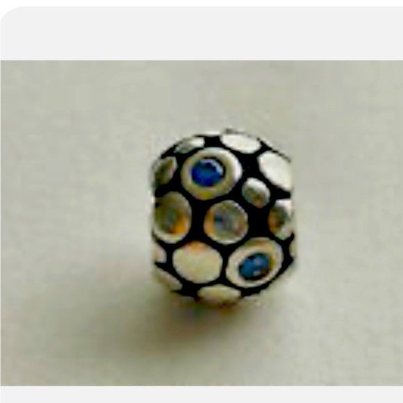 Pandora Charm - Picture 1 of 1